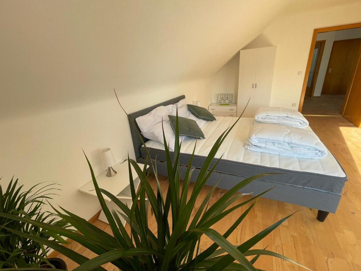 Panoramaview Near Playmobil & Fair Nuernberg Apartment Zirndorf Exterior photo